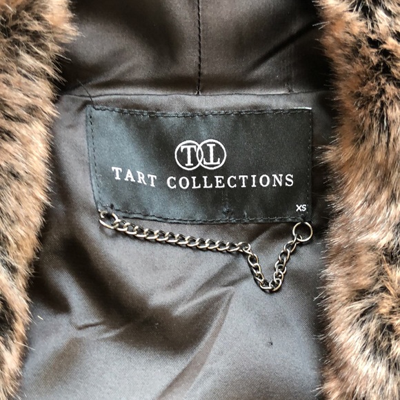 Tart Collection Faux Fur Vest - Picture 8 of 14